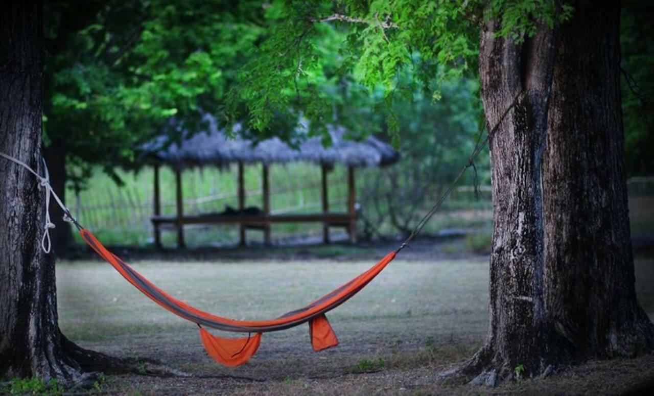 Thamarind Resort Gili Gede Esterno foto